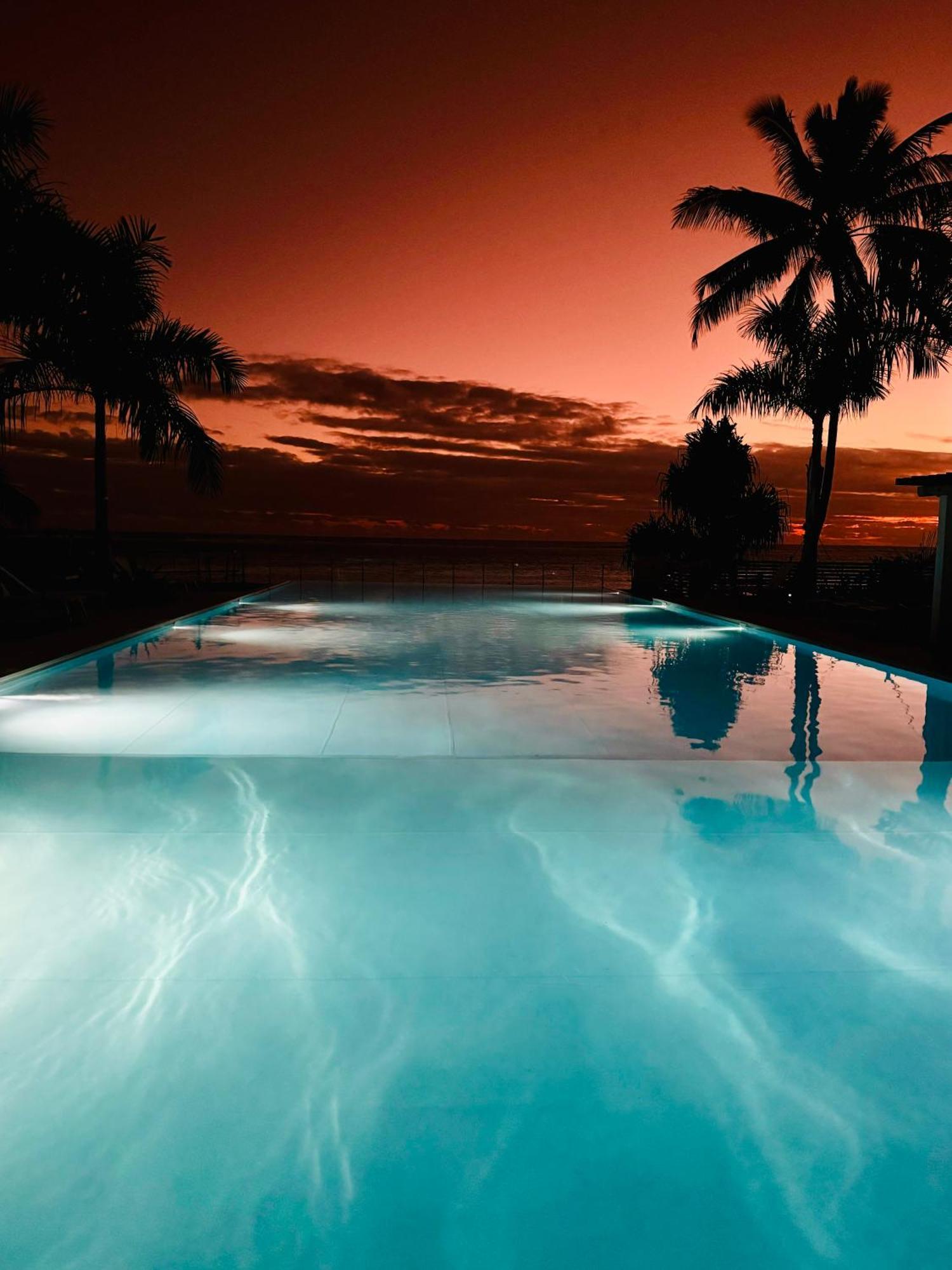 Villa Te Ura Beach Paea 외부 사진