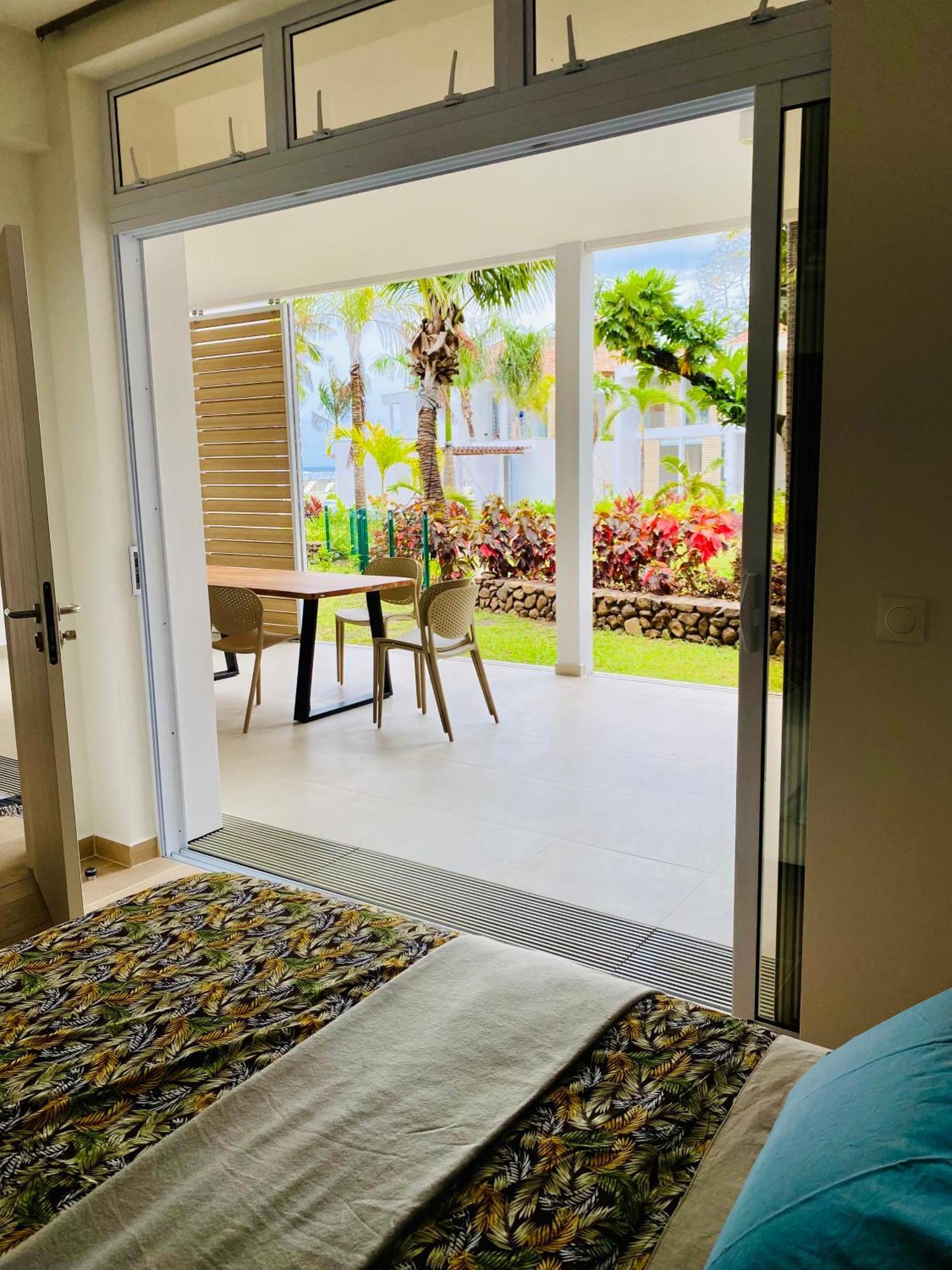 Villa Te Ura Beach Paea 외부 사진