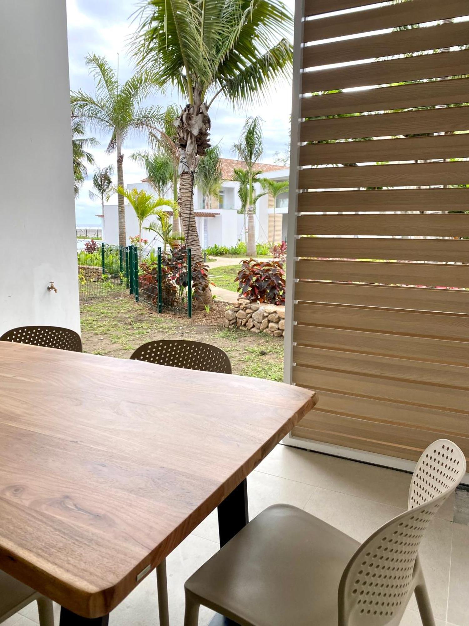 Villa Te Ura Beach Paea 외부 사진